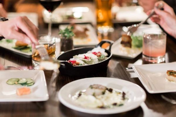 Trong ngành F&B, trải nghiệm và cảm nhận của khách hàng đóng vai trò rất lớn trong quyết định mua hàng