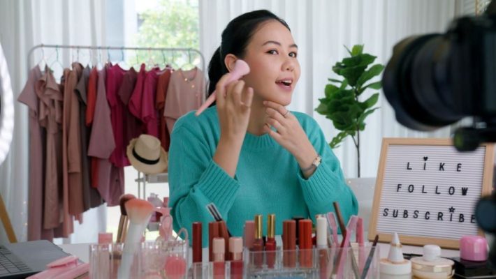 booking KOL mỹ phẩm