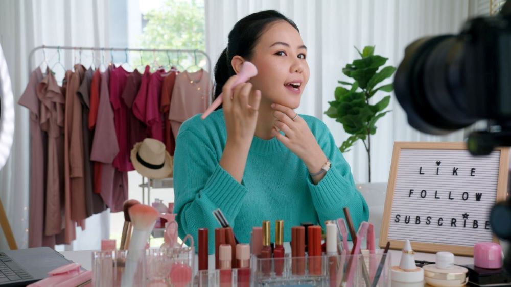 booking KOL mỹ phẩm