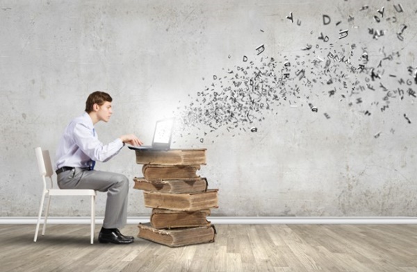 Muốn tạo cảm giác chân thực, mỗi bình luận cần phản ánh đúng cách người dùng ngoài đời suy nghĩ và tương tác